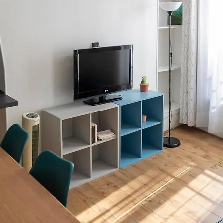 Cosy Apartment In The Heart Of Paris Paris