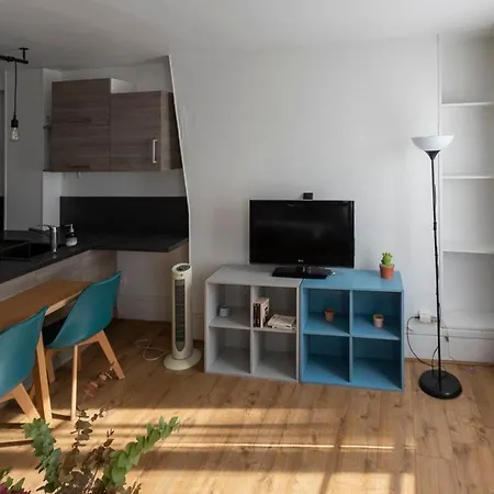Cosy Apartment In The Heart Of Paris Paris